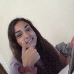 cute girl 5’2 with some attitude